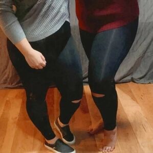 Split Knee Leggings‎